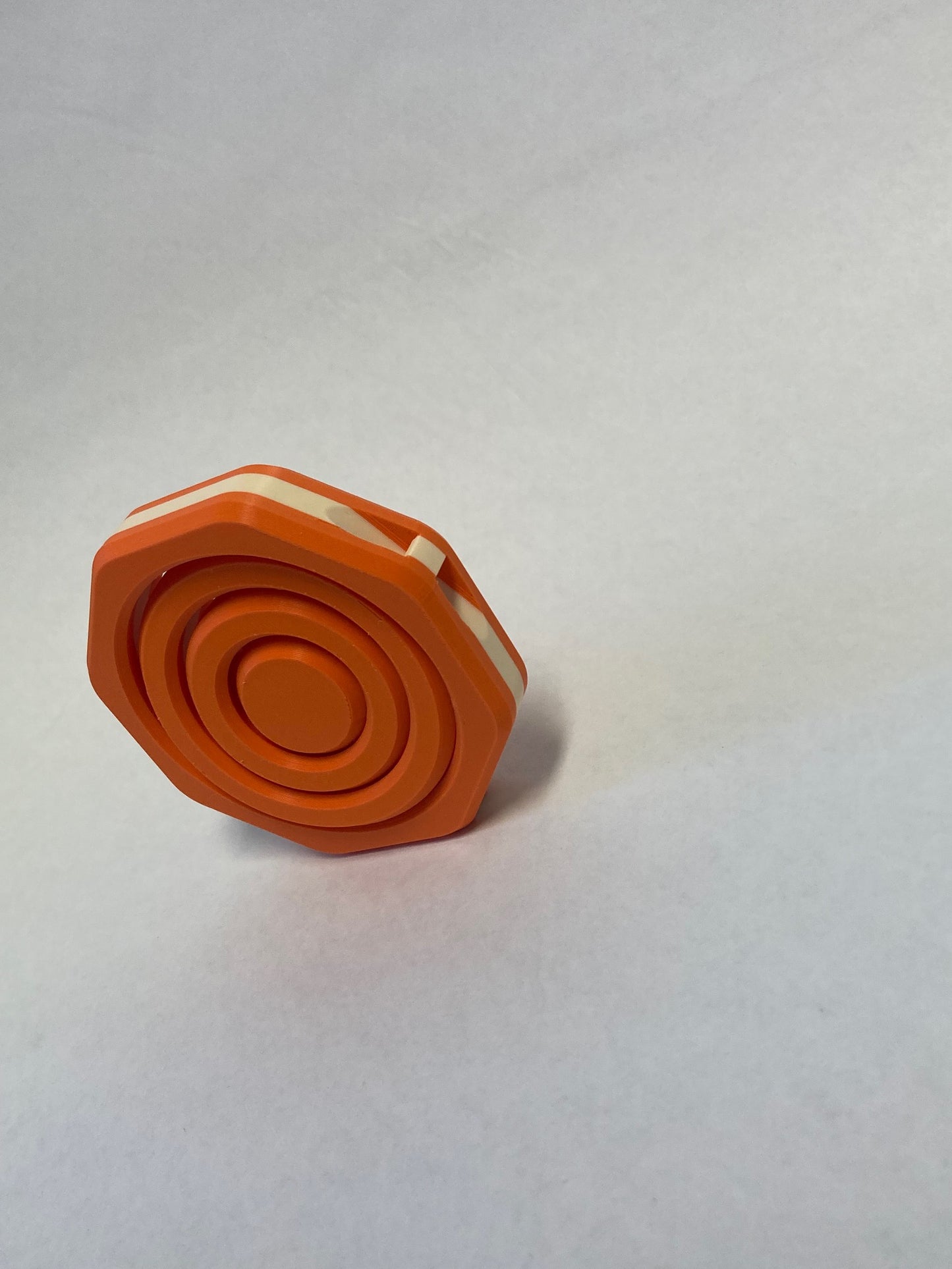 Octagon Gyro Spinner (One Color)
