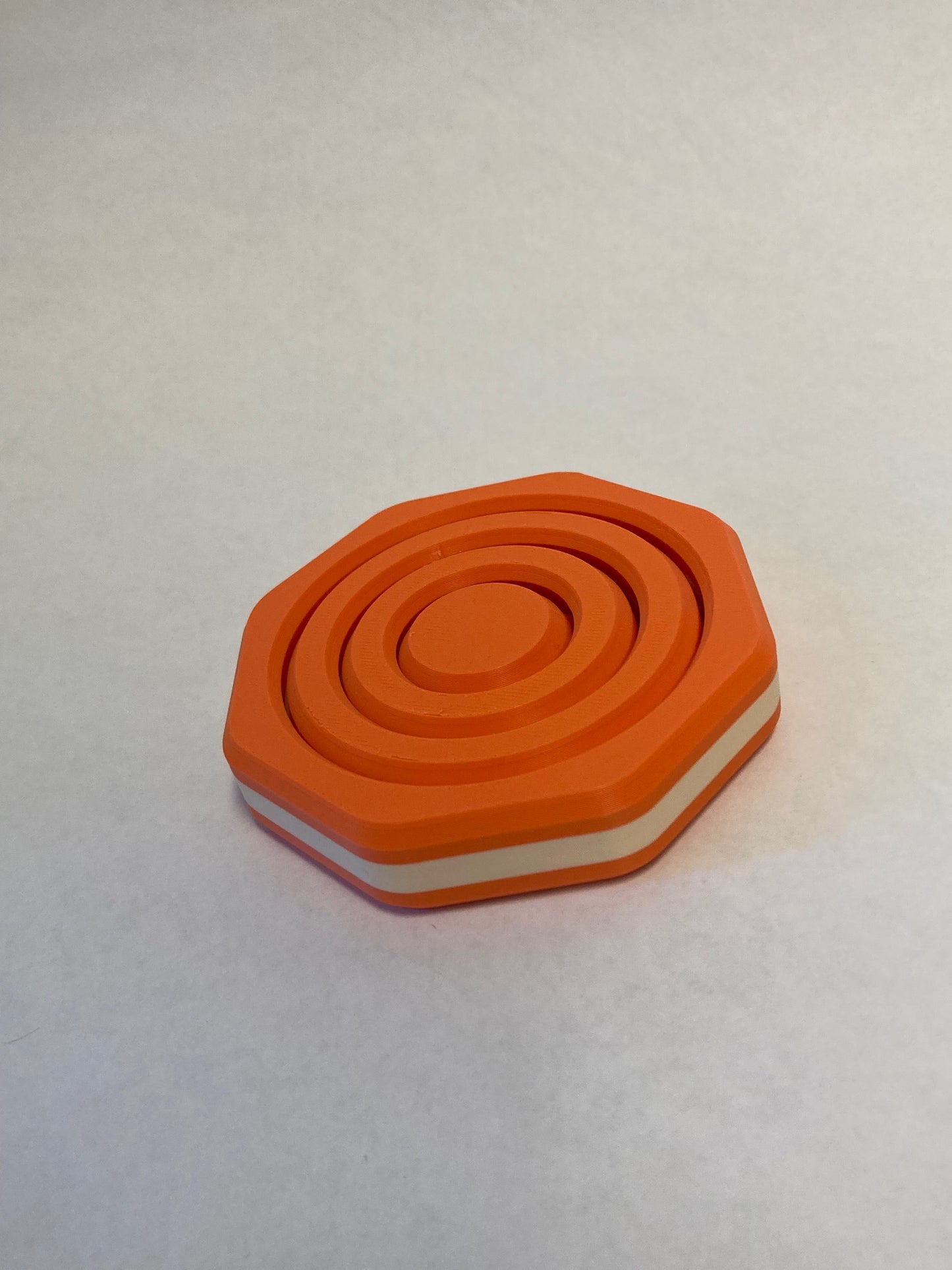 Octagon Gyro Spinner (One Color)